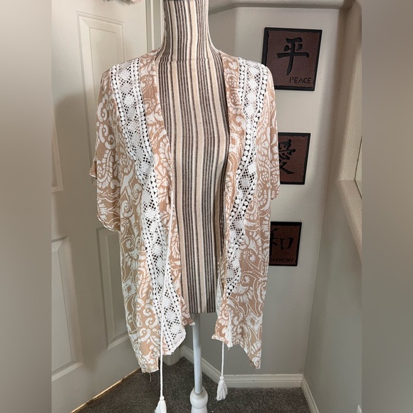 Vince Camuto $78 Neutral Swimsuit Cover Up Kimono Style One Size Light Weight - Picture 3 of 10